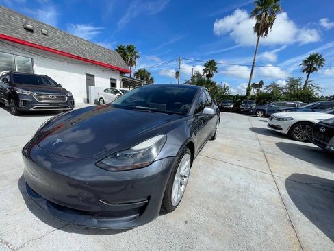 Used 2023 Tesla Model 3 Standard Range RWD image 5
