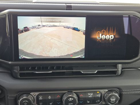 New 2026 Jeep Wrangler Unlimited Rubicon AWD/4WD image 15