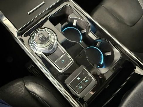 Used 2019 Ford Edge Titanium w/ Equipment Group 301A FWD image 26