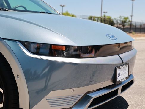 Used 2024 Hyundai Ioniq 5 Limited RWD image 9