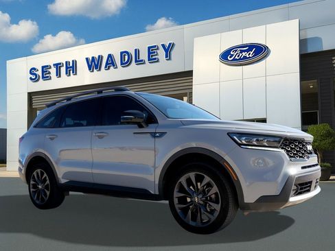 Used 2023 Kia Sorento SX Prestige image 1