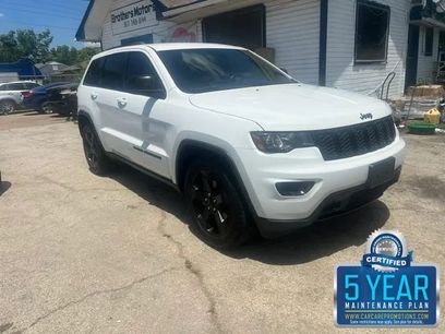 Used 2019 Jeep Grand Cherokee Laredo