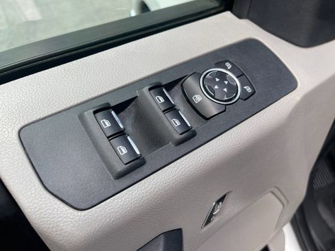 Used 2019 Ford F250 XL w/ Power Equipment Group AWD/4WD image 13