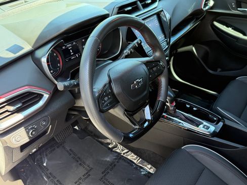 Used 2021 Chevrolet TrailBlazer RS w/ Convenience Package image 14