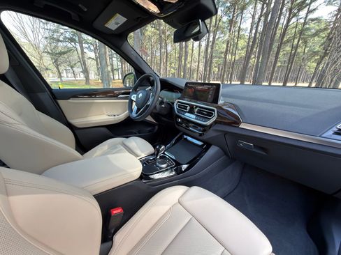 Certified 2024 BMW X3 sDrive30i w/ Convenience Package image 19