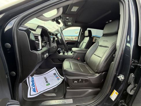 Used 2023 GMC Sierra 1500 Denali w/ Denali Reserve Package AWD/4WD image 10