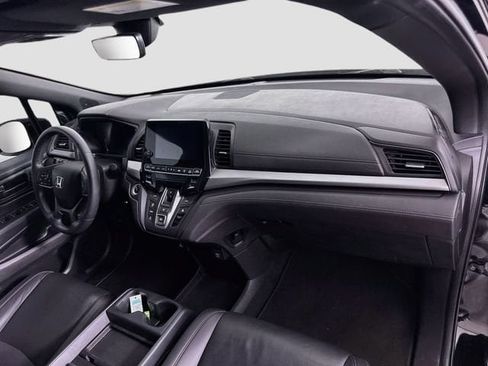 Used 2023 Honda Odyssey Sport image 31