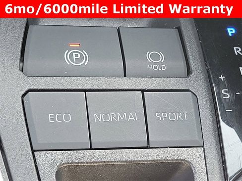 Used 2023 Toyota RAV4 XLE image 12