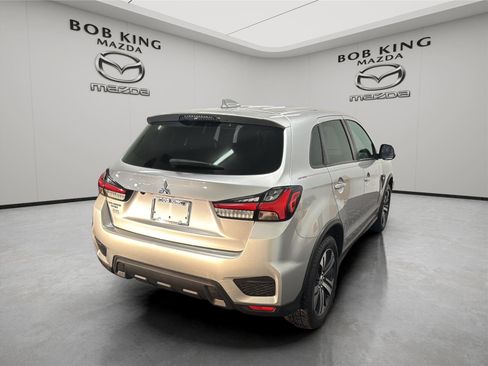 Used 2021 Mitsubishi Outlander Sport ES image 5