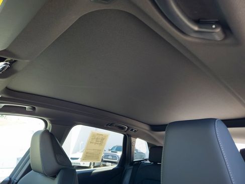 Used 2025 BMW X3 xDrive30i w/ Premium Package image 15