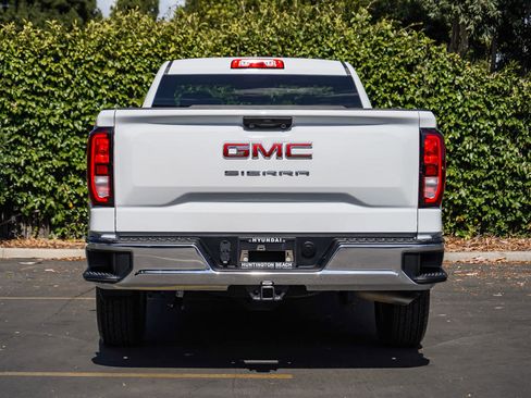 Used 2025 GMC Sierra 1500 Pro w/ Pro Value Package AWD/4WD image 5