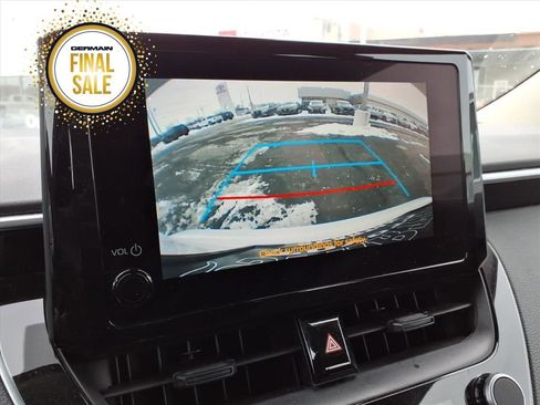 Used 2024 Toyota Corolla LE image 20