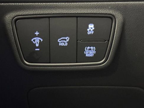 Used 2024 Hyundai Tucson Limited image 26