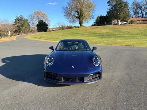 Certified 2025 Porsche 911 Carrera image 10