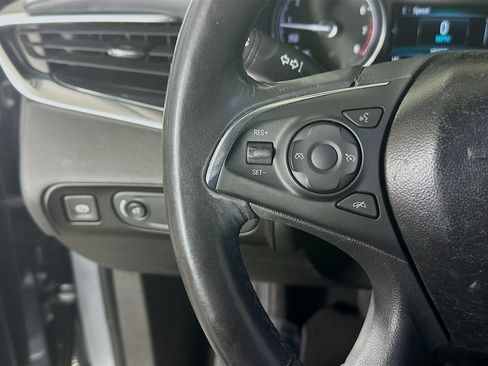 Used 2018 Buick Enclave Essence FWD image 16
