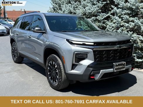 Used 2025 Chevrolet Traverse Z71 AWD/4WD image 12