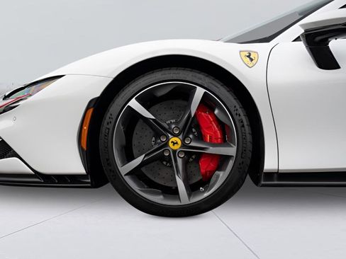Used 2022 Ferrari SF90 Spider AWD/4WD image 17