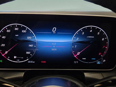 Used 2026 Mercedes-Benz GLC 300 image 28