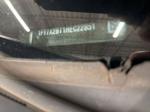 Used 2017 Ford F250 XLT w/ XLT Value Package image 25