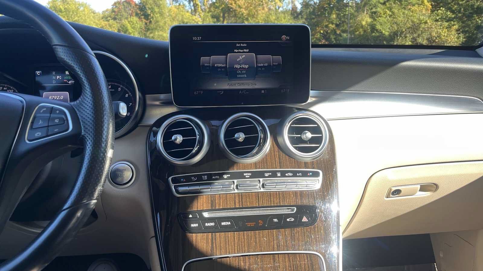 Used 2018 Mercedes-Benz GLC 350e 4MATIC image 42
