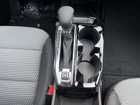 New 2026 Chevrolet Trax LT w/ Sunroof Package image 28