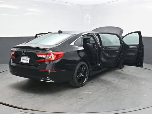 Used 2019 Honda Accord Sport image 46