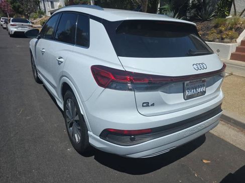 Used 2023 Audi Q4 e-tron Premium Plus w/ Premium Plus RWD image 5