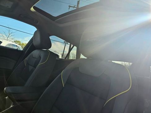 Used 2025 Chevrolet Trax ACTIV w/ Sunroof Package image 20