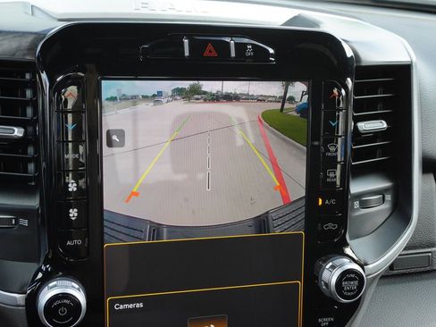 Used 2024 RAM 2500 Big Horn w/ Night Edition image 15