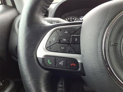 Certified 2023 Jeep Renegade Altitude w/ Convenience Group I image 20