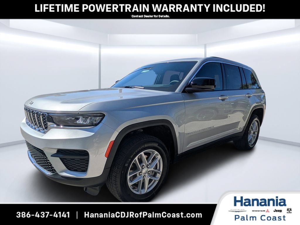 New 2026 Jeep Grand Cherokee Laredo w/ Trailer Tow Package RWD image 7