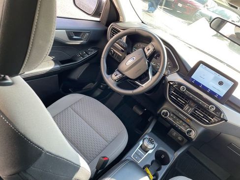 Certified 2022 Ford Escape SE w/ Convenience Package image 22