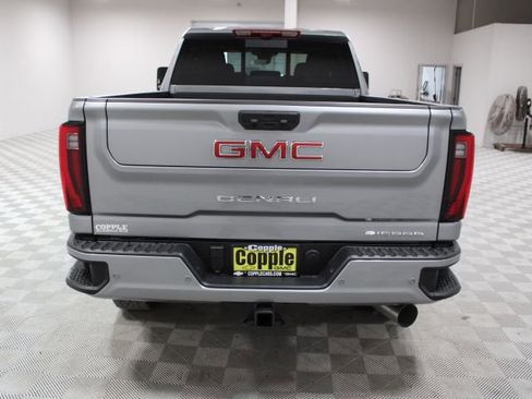 New 2026 GMC Sierra 2500 Denali w/ Denali Reserve Package image 11