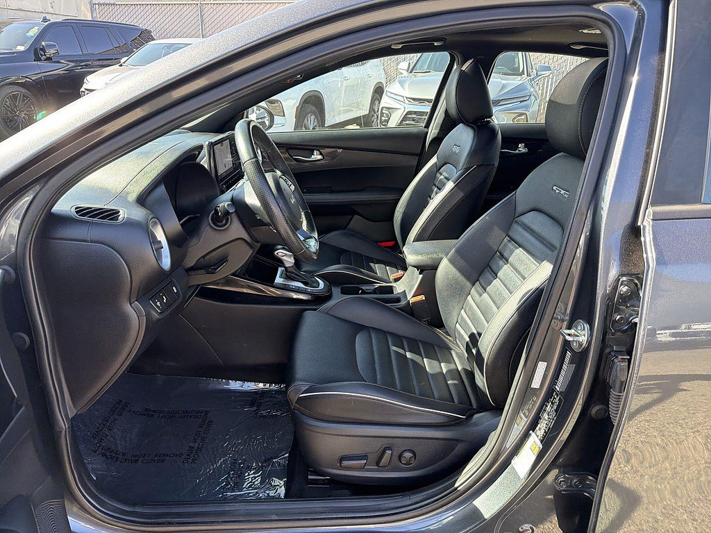 Used 2024 Kia Forte GT-Line w/ GT-Line Premium Package FWD image 19