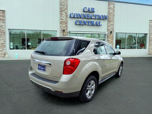 Used 2015 Chevrolet Equinox LS FWD image 4