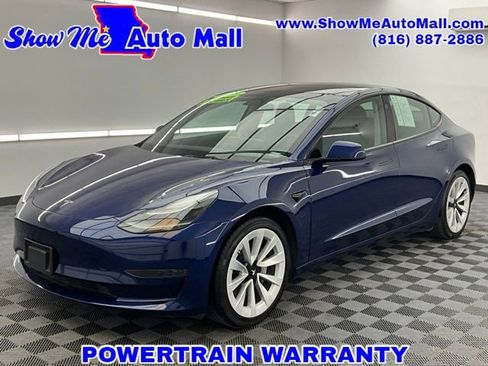 Used 2023 Tesla Model 3 Standard Range image 1