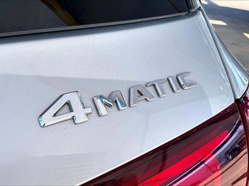 Used 2020 Mercedes-Benz GLE 350 4MATIC image 10