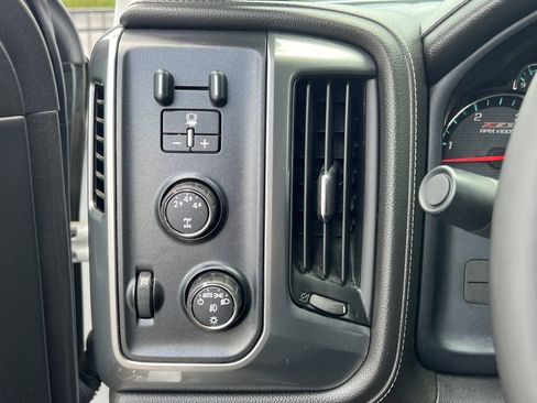 Used 2016 Chevrolet Silverado 2500 LTZ w/ Duramax Plus Package AWD/4WD image 34