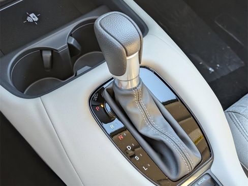 New 2026 Honda HR-V LX image 31