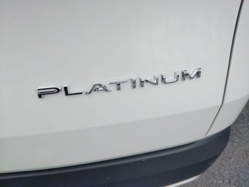 New 2026 Toyota Grand Highlander AWD Hybrid image 18