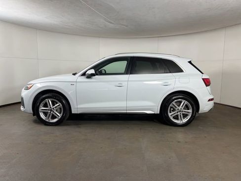 Used 2022 Audi Q5 e Premium AWD/4WD image 4