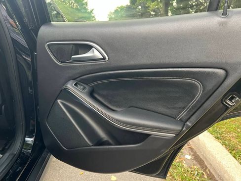 Used 2019 Mercedes-Benz GLA 250 w/ Convenience Package image 20