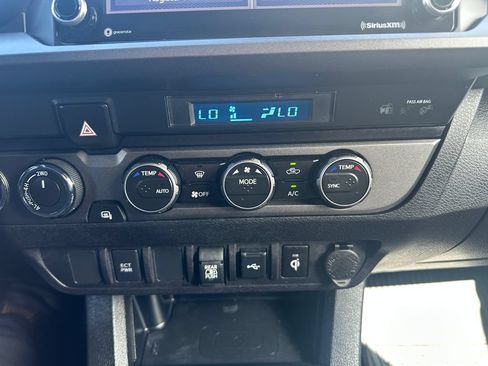 Used 2022 Toyota Tacoma TRD Off-Road w/ Black Out Package (TMS) AWD/4WD image 20
