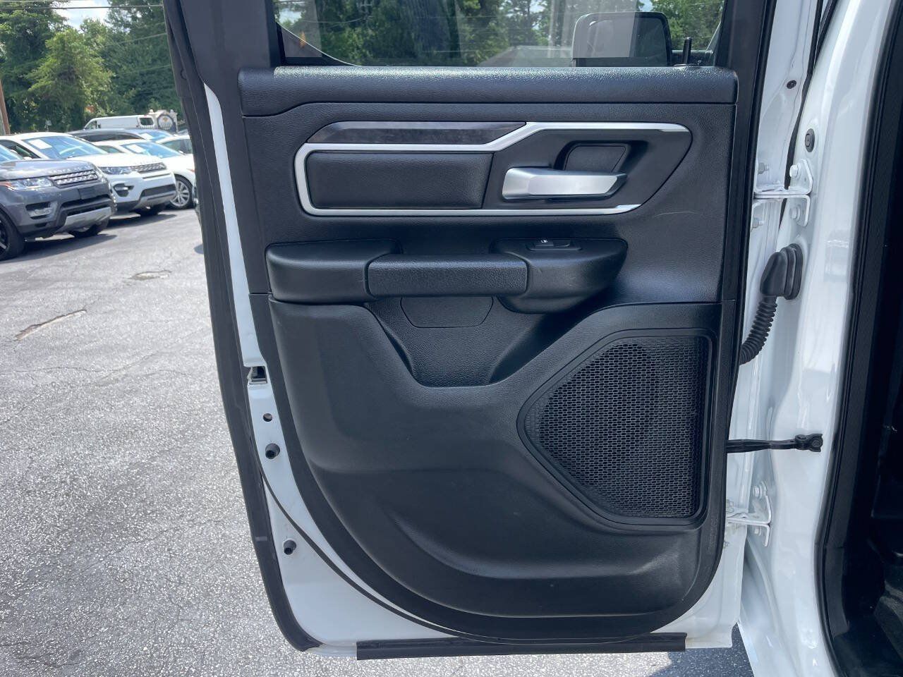 Used 2022 RAM 1500 Big Horn AWD/4WD image 21