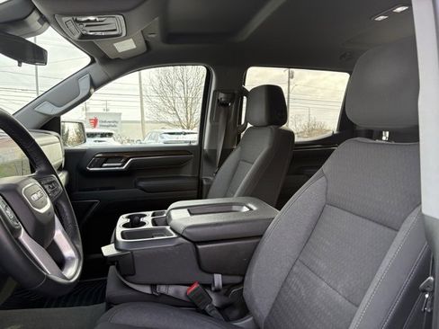 Used 2023 GMC Sierra 1500 Elevation image 26