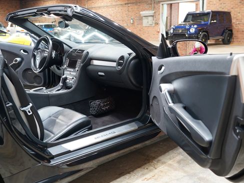 Used 2006 Mercedes-Benz SLK 55 AMG image 47