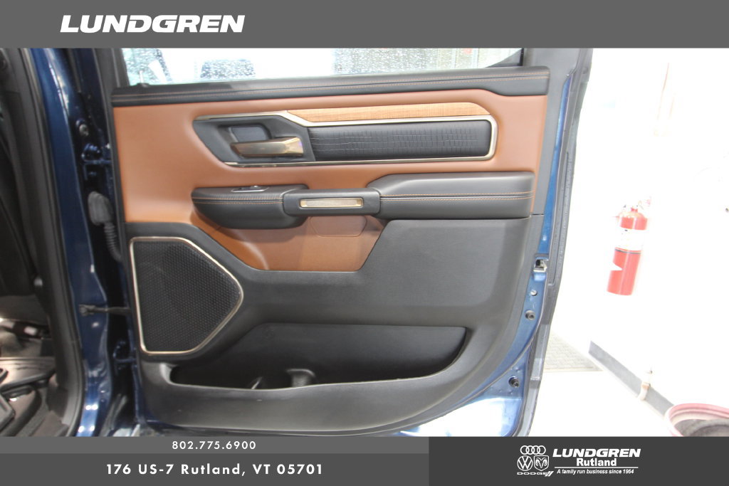 Used 2023 RAM 1500 Limited w/ Body Color Bumper Group AWD/4WD image 17
