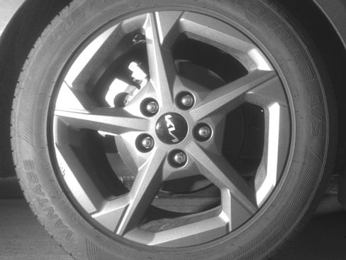 Used 2025 Kia K4 LXS image 15