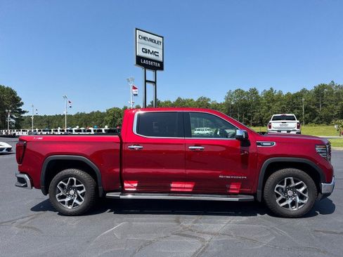 Used 2026 GMC Sierra 1500 SLT w/ SLT Premium Plus Package AWD/4WD image 2