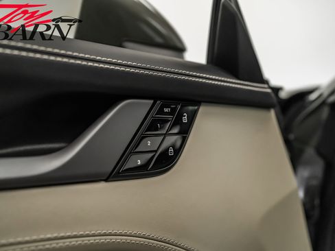 Used 2020 Porsche 911 Carrera S image 21